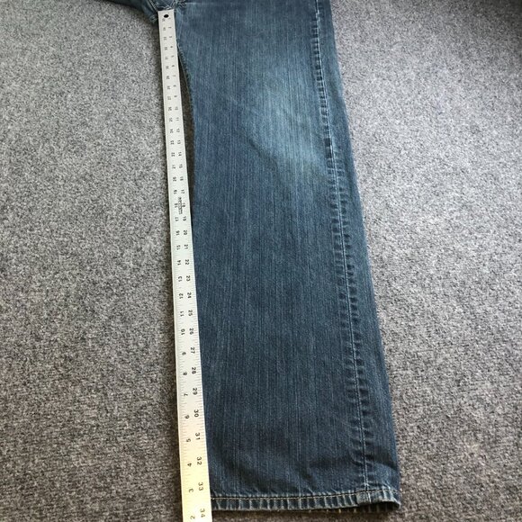 Vintage Levis 501 Jeans Mens 34x34 Blue Medium Wash Cotton Straight Button Fly - Picture 8 of 13